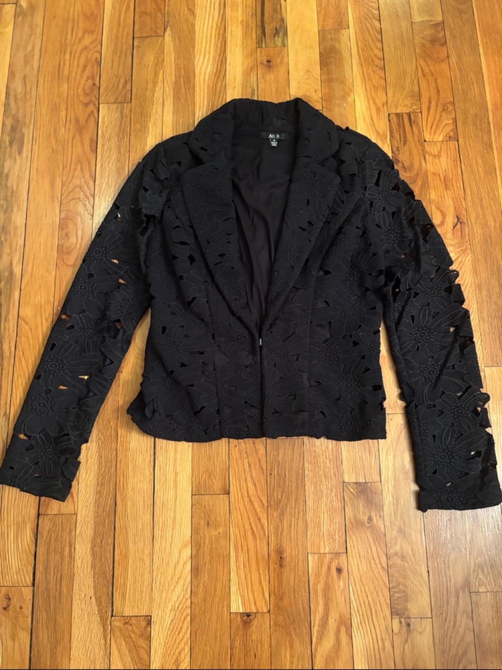 Alt. B Black Floral Cutout Lace Blazer Jacket (1)
